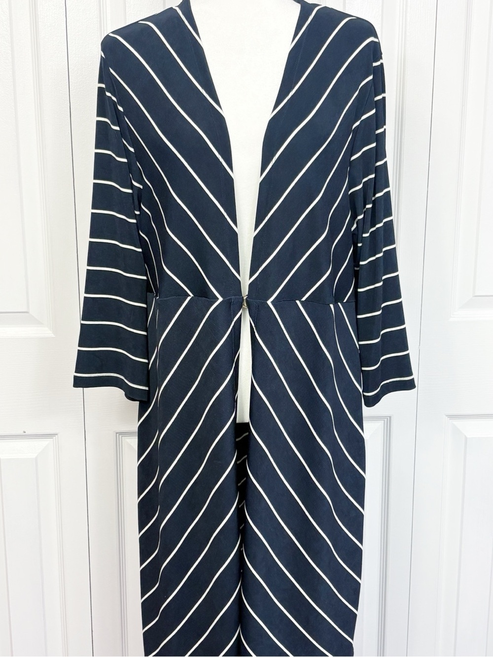 Chico's Travelers Navy Blue & White Stripe Open Front Longline Cardigan XL
